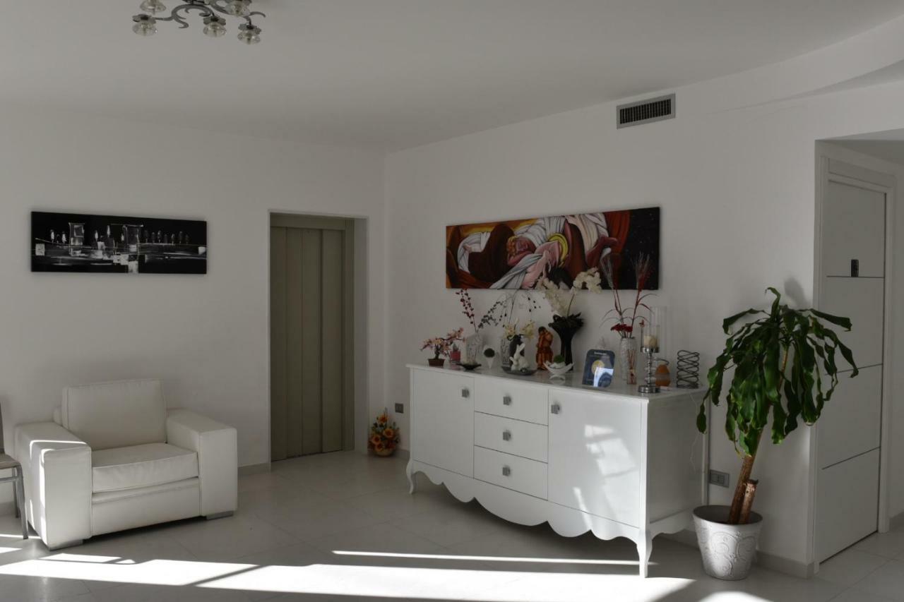 Hotel Rainbow Resort Марсала Екстериор снимка